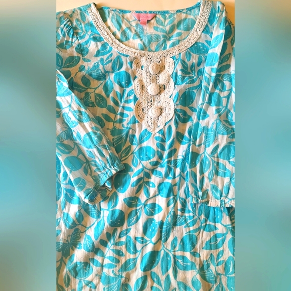 LILLY PULITZER Tunic Floral top with crocket neck half sleeve size S - Picture 4 of 6